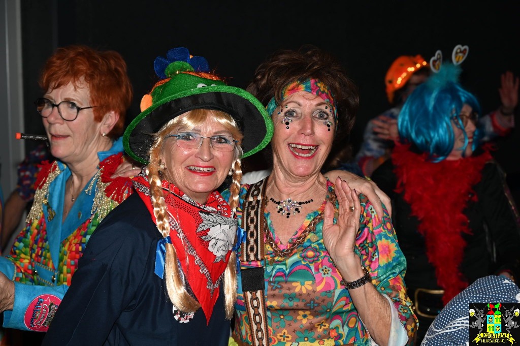 ../Images/Senioren carnaval 2024 322.jpg